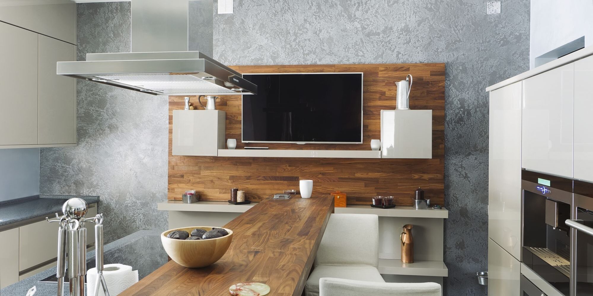 dreamstime_xxl_48947872 4 Services We Offer